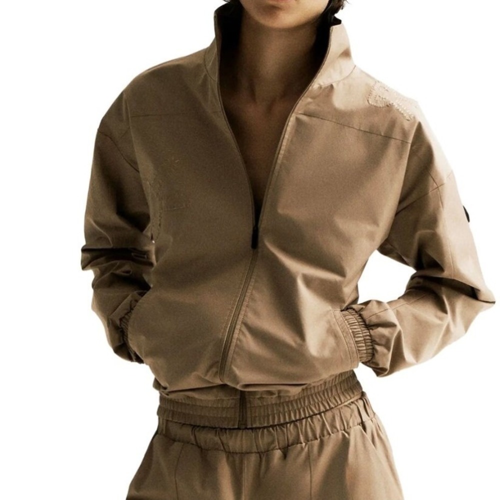 District Vision Hiking Jacket Khaki Women Medium Water Resistant NEW gorpcore